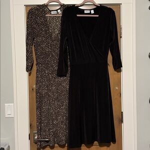 2 Chicos Travelers Brown & Brown print Faux Wrap Sheath Dress Womens 1/M Travel